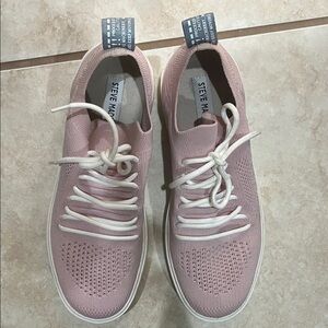 Steve Madden Blush Pink Knit Slip-On Sneakers